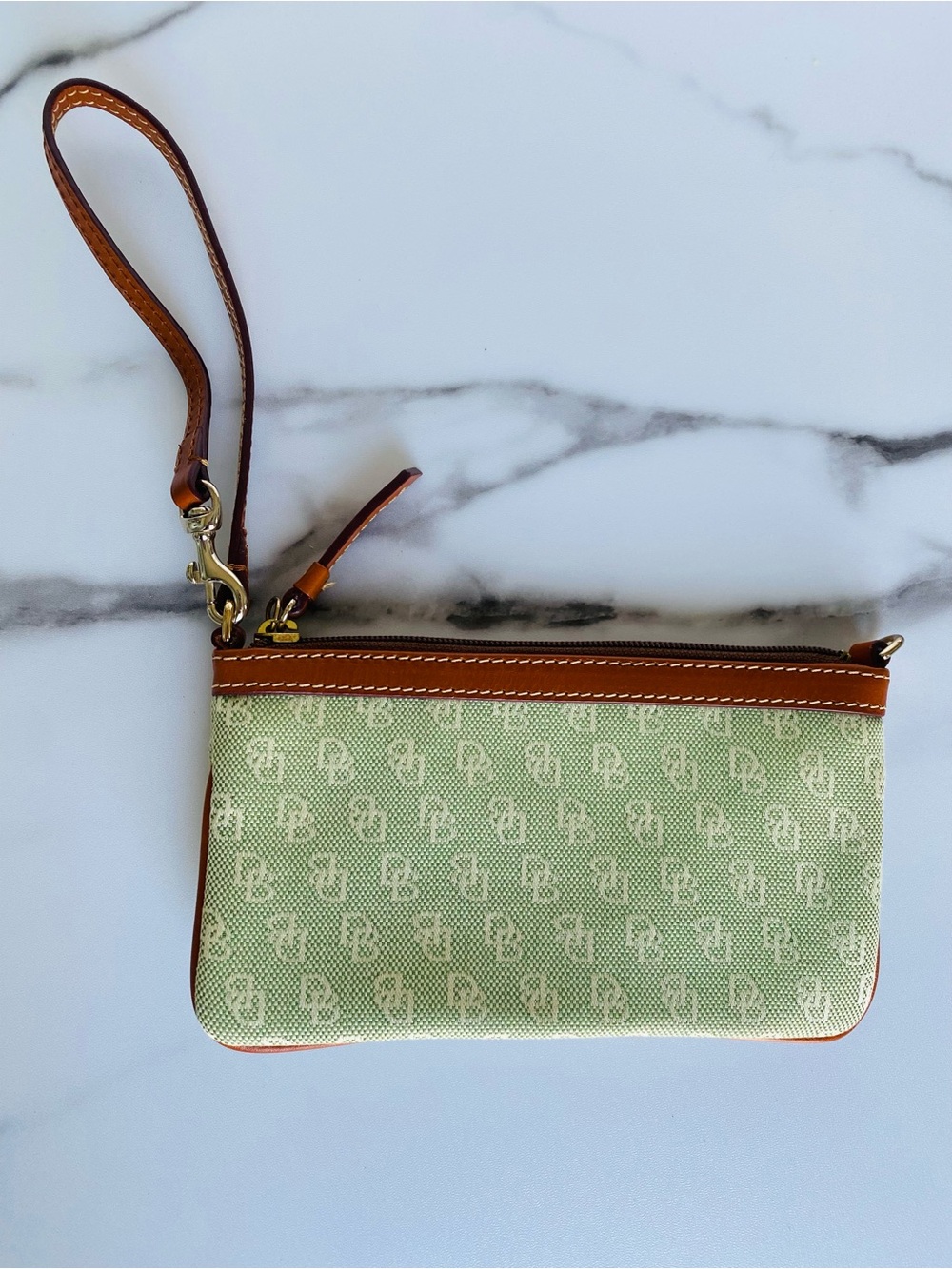 Dooney & Bourke vintage avocado green and brown monogram wristlet purse new